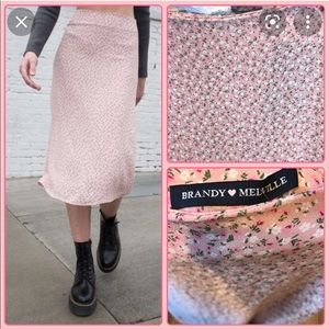 Brandy Melville Phoebe Skirt Pink